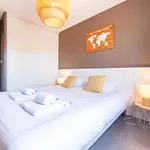 Caro - 4-bedroom Townhouse In Holiday home