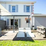 Caro - 4-bedroom Townhouse In * Ares