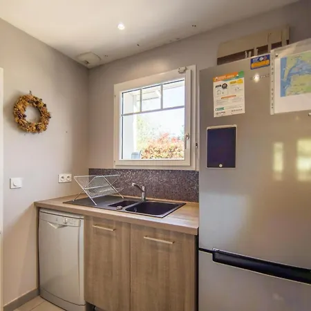 Caro - 4-bedroom Townhouse In Prázdninový dům *