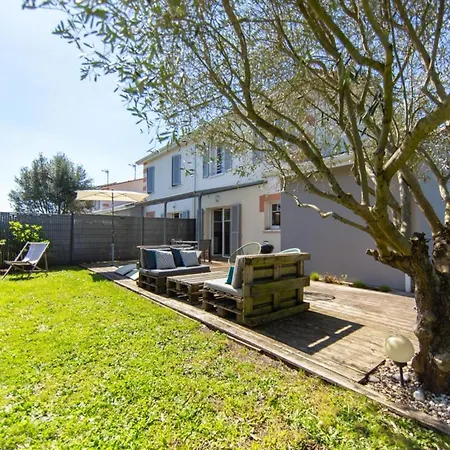 Caro - 4-bedroom Townhouse In