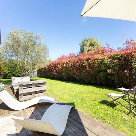 Caro - 4-bedroom Townhouse In Ares